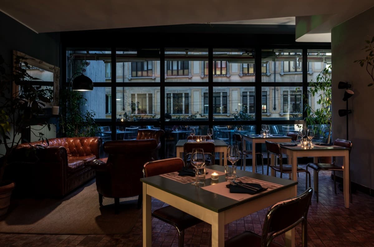 EST - Enosteria Sociale con Terrazza