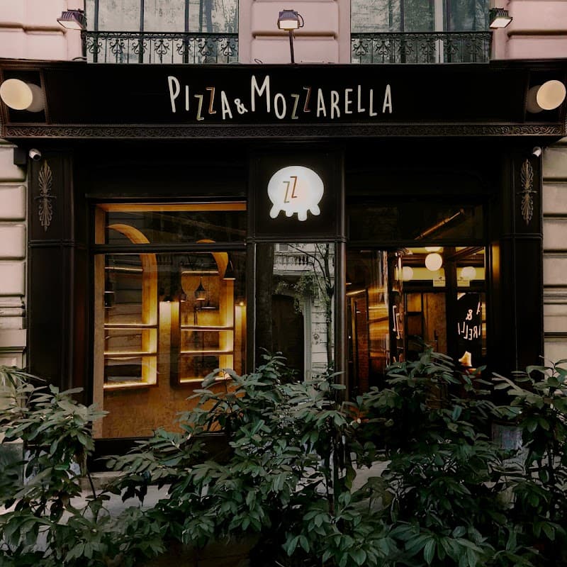 Pizza e Mozzarella Cadorna