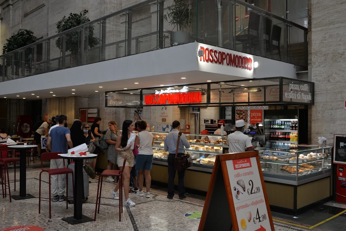 Rossopomodoro - Milano Stazione Centrale