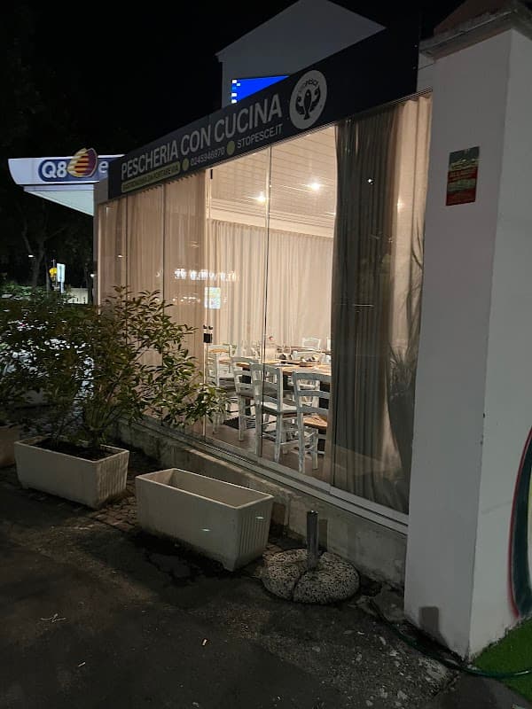 Stopesce - Pescheria con cucina