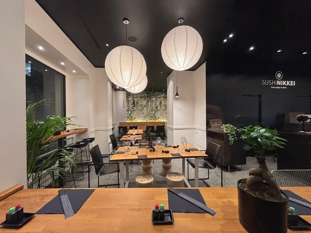 SUSHI NIKKEI Duomo San Babila Milano - Restaurant Giapponese Nikkei
